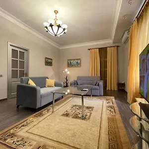 Апартаменты Old Lux